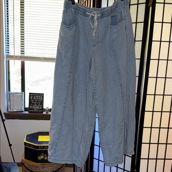 Universal Thread Denim - Universal Thread Light Blue Flare Jeans